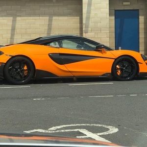 Meet your Posher, Mark